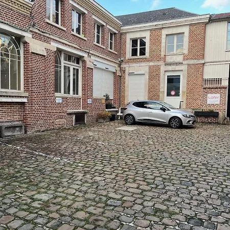 Appt Au Pied De La Cathedrale Avec Parking Gratuit אמיינס